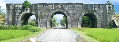 Citadelle de la dynastie Ho agence de voyage au vietnam
