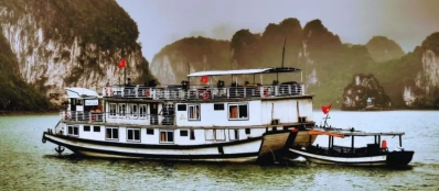 Croisiere en baie Halong pour déguster des poissons et des fruits de mer