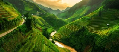 Découvrir la mode de vie ancestral Sapa avec Guide francophone au Vietnam