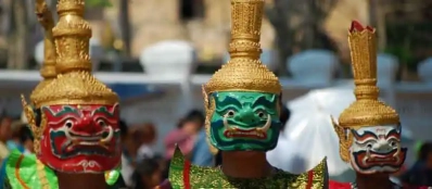 Exploration de la culture laotienne unique lors voyage au Laos sur mesure