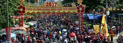 Fête de la pagode de Bà agence de voyage au vietnam