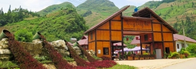 Fleurs colorées dans la vallée des fleurs de Bac Ha agence de voyage au vietnam