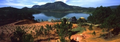 Le Mont Ngu Binh à Hue agence de voyage au vietnam