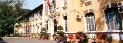 L'école centenaire à Hô Chi Minh Ville agence voyage vietnam