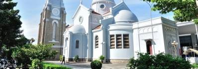 L’église de Hanh Thông Tây agence de voyage au vietnam