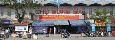 Marché Dong Ba à hue agence de voyage au vietnam