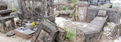 Tombeaux mystérieux à Bac Giang agence de voyage au vietnam