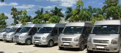 Voiture chauffeur privé Hanoi Sapa Ha Giang Mai Chau Halong au Nord Vietnam