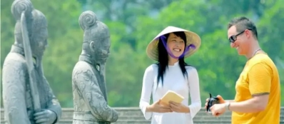 Voyager au Vietnam avec un guide francophone: immersion et sérénité