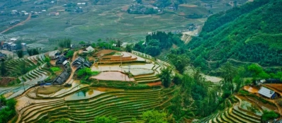 Voyager avec un Guide francophone au Vietnam pour admirer Vallée Muong Hoa
