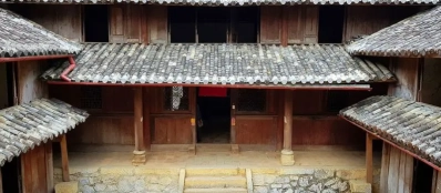 Voyager avec un Guide francophone au Vietnam pour visiter famille Vuong