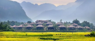 Voyager avec un Guide francophone au Vietnam pour visiter vallée Mai Chau