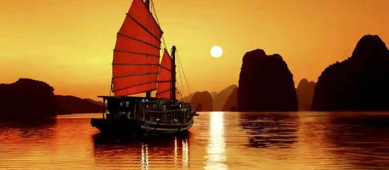 Baie Halong en Décembre - Agence de voyage au Vietnam