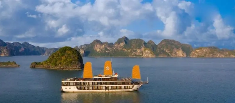 Choisir le meilleur itinéraire de croisiere en baie Halong en famille