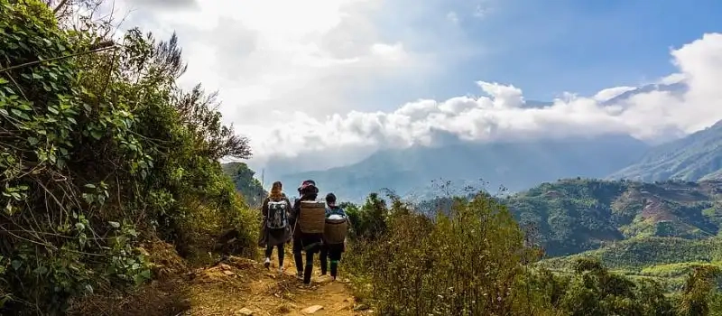 Comment avoir un voyage au Vietnam avec guide chauffeur privé expérimenté?