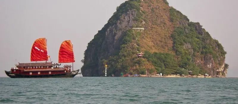 Croisiere en baie Halong pour savourer la liberté et la pureté de Halong