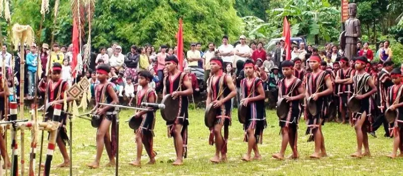Gongs ou Cong - Chieng dans les Hauts Plateaux du Centre