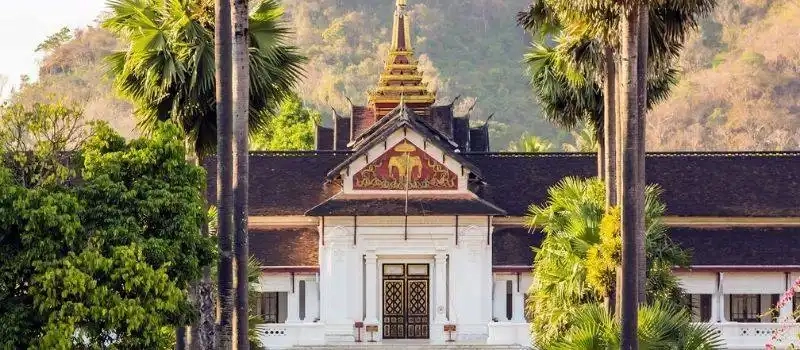 Guide francophone au Laos