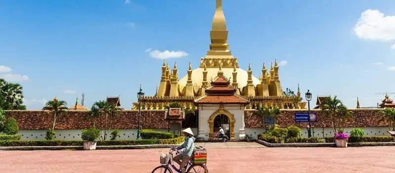 Guide francophone Vientiane Laos