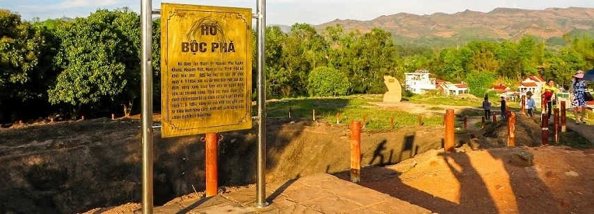 La colline A1 dien bien phu agence de voyage locale francophone au vietnam