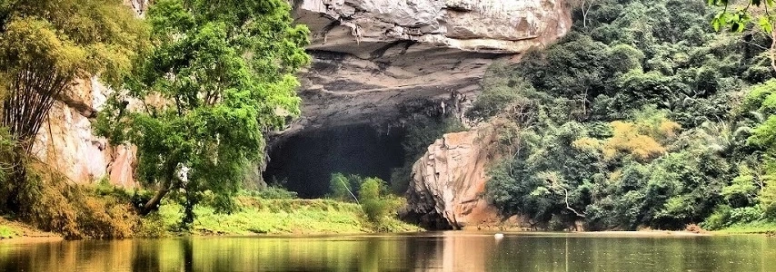 La grotte de Puong agence de voyage locale francophone au vietnam