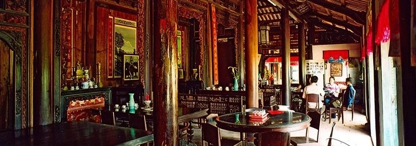 La maison aux 100 piliers agence de voyage au vietnam