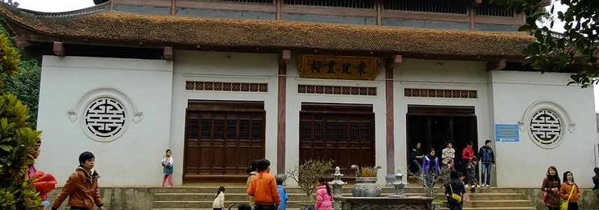 La pagode de la Tour Hac Y agence de voyage au vietnam