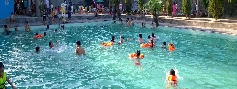 La source d’eau thermale agence de voyage au vietnam