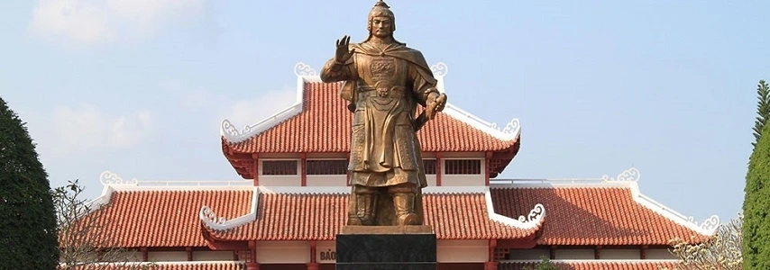 Le musée Quang Trung binh dinh agence de voyage au vietnam