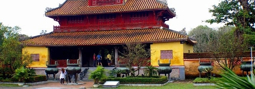 Le Pavillon de la Splendeur (Hien Lam Cac) agence de voyage au vietnam