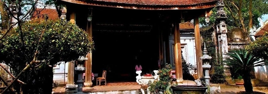 Le temple Chu Dong Tu agence de voyage locale francophone au vietnam