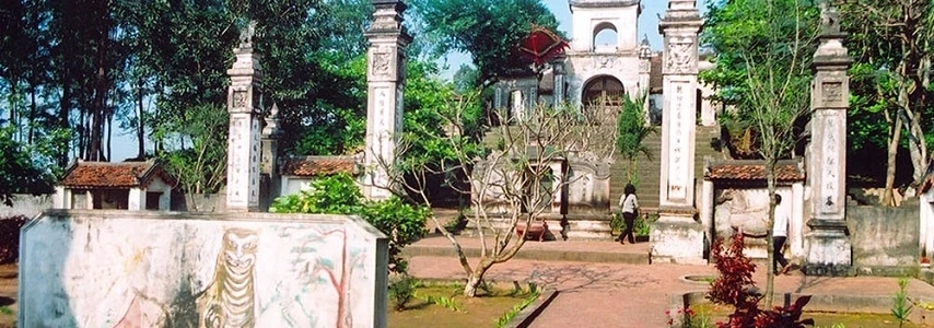 Le temple Cuong agence de voyage au vietnam circuit au vietnam