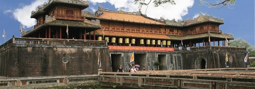 Le temple du Culte des rois Nguyên (The Mieu) 