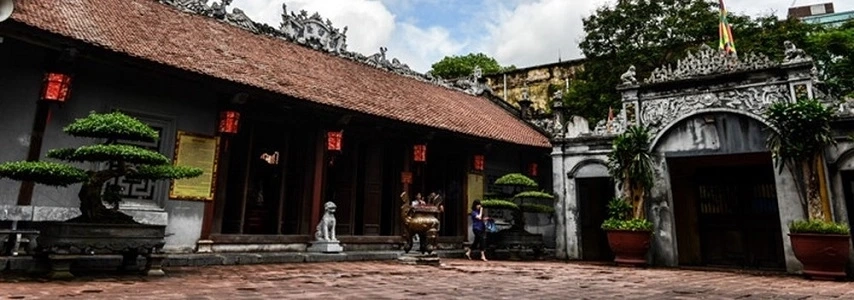 Le temple Nghe Hai Phong agence de voyage au vietnam