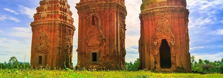 Les tours chams de Duong Long agence de voyage au vietnam