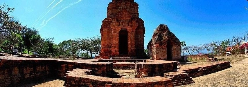 Les tours chams Po Sha Nu agence de voyage au vietnam