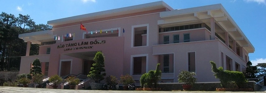 Palais à Dalat Lam Dong agence de voyage au vietnam