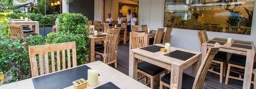 Restaurant café de Paris à Saigon agence de voyage au vietnam