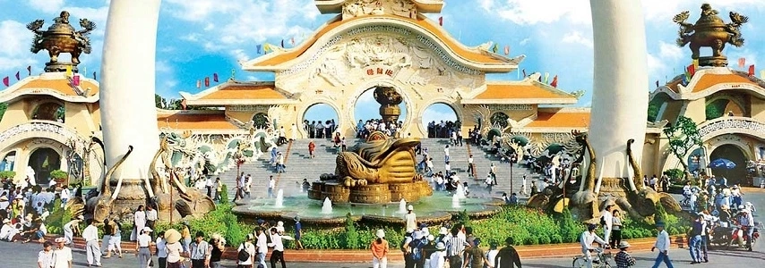 site culturel et touristique Suoi Tien visite saigon