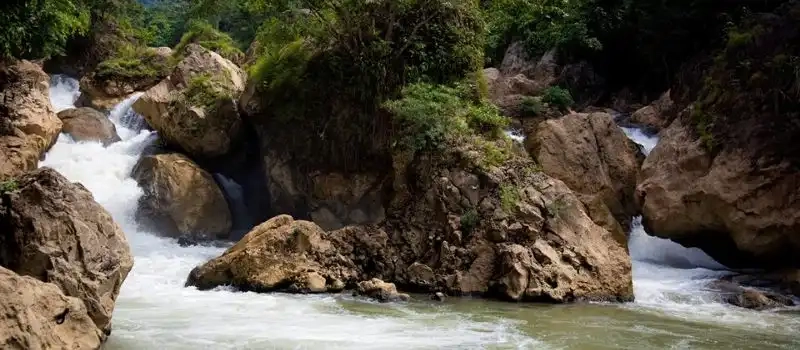 Sites tourisitiques à ne pas manquer à Ba Be Bac Kan