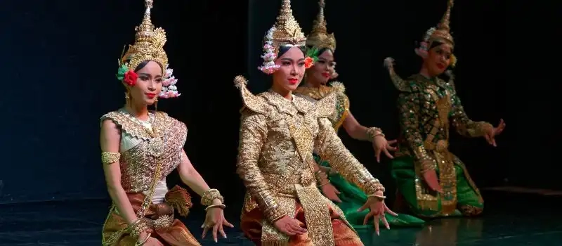 Spectacle de danse khmer Apsara à Phnom Penh