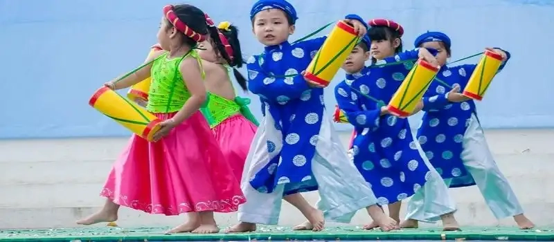 Tambourin enduit de riz (Trong Com)