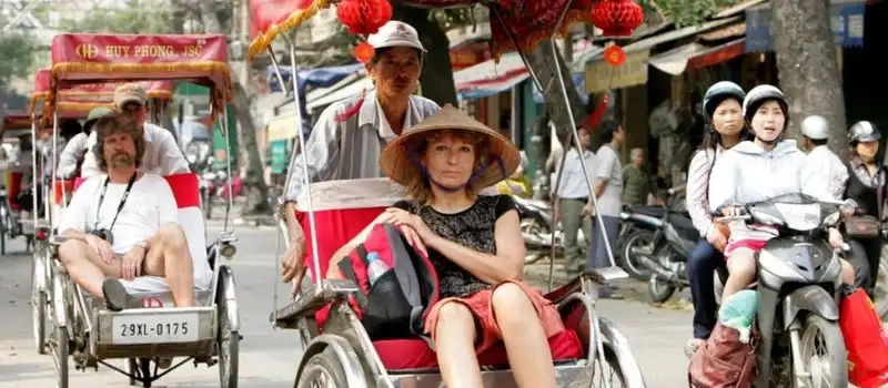 Tour en cyclo à Hanoï avec Agence de voyage au Vietnam