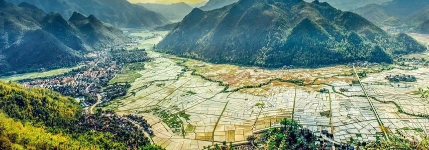 Vallée de Mai Chau agence de voyage locale francophone au vietnam