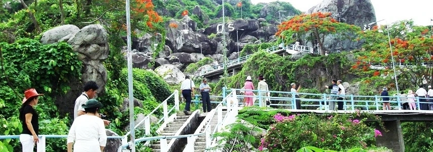 Vestige historique de Tuc Dup agence de voyage vietnam