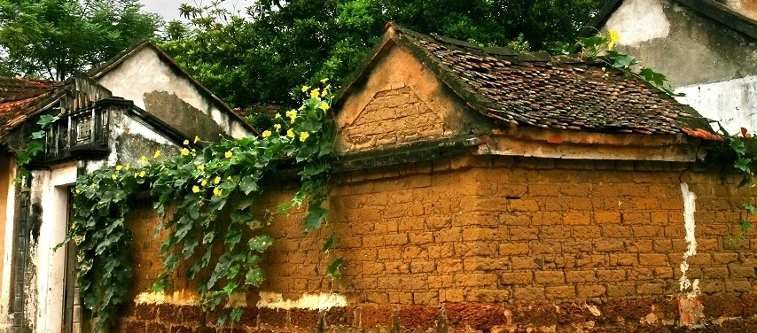 visite village de Duong Lam agence de voyage au vietnam