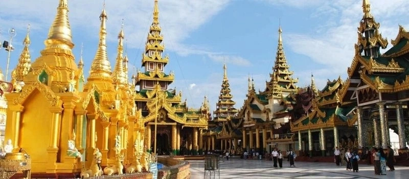 Visite Luang Prabang et ses incontournables Agence de voyage au Vietnam Laos