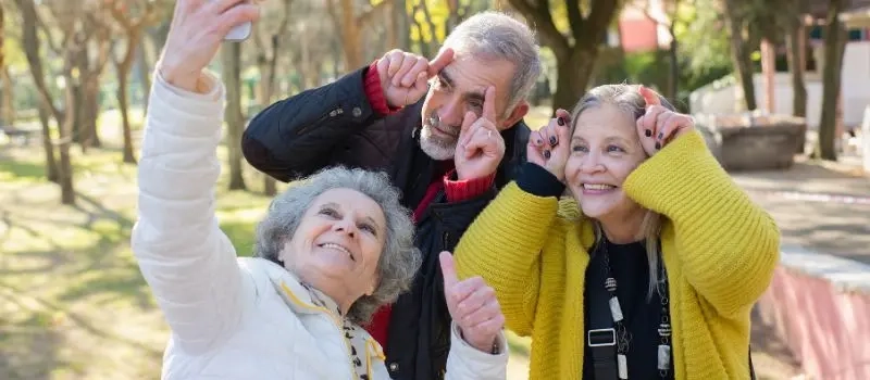 Voyage au Cambodge en famille, circuit en voyage avec des personnes âgées