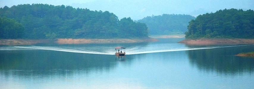 zone touristique du lac Cam Son agence de voyage locale au vietnam