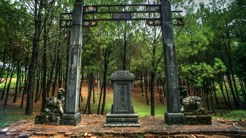 Le tombeau de Dong Khanh &agrave; Hue
